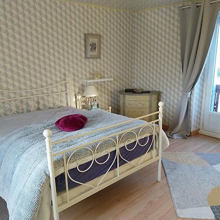 Chambre D Hote Les Frangins Avrillé Exteriör bild